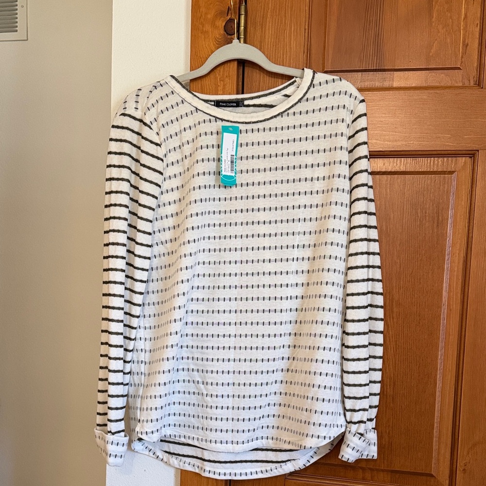 Pink Clover Stitch Fix  Black and off- White Patterned Long Sleeve light sweater